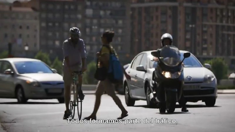 Todos formamos parte del trafico - transito con bicicletas